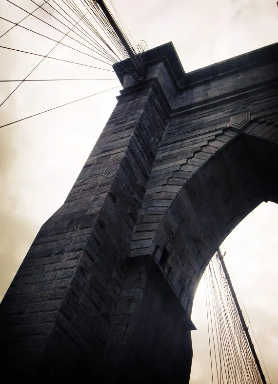 Urban photography by Selina Cheng, brooklynbridgeup