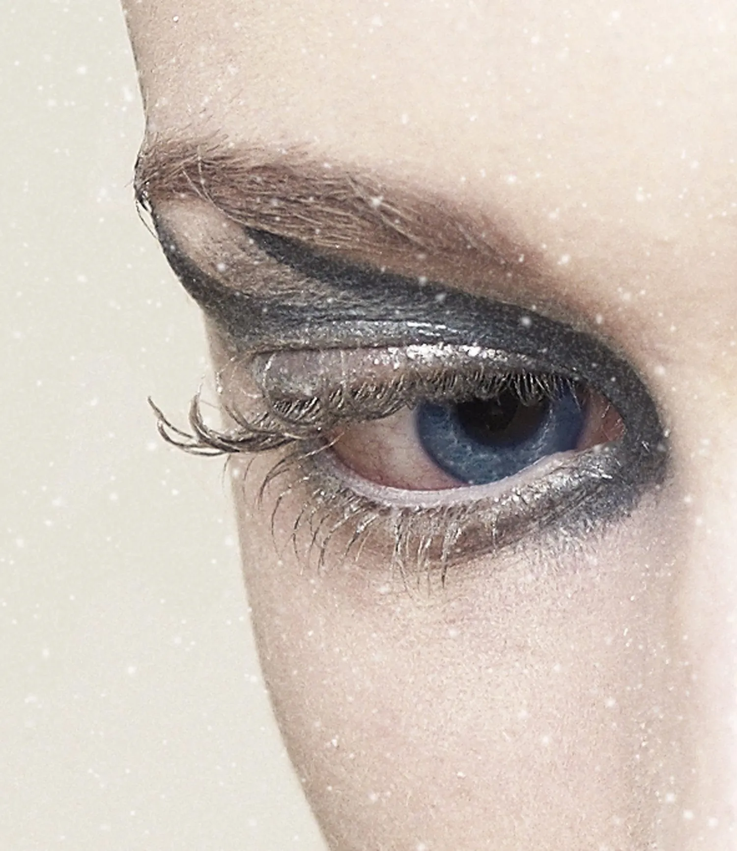 Beauty photography by Selina Cheng, eyes snow