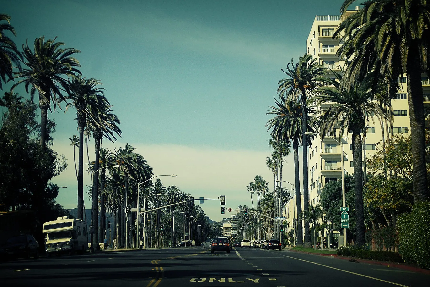 Urban photography by Selina Cheng, hollywood